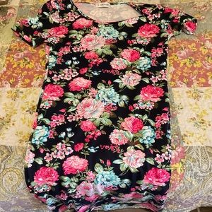 Beautiful midi dress size XL Tomsware